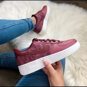Nike Red Air Force 1 LV8